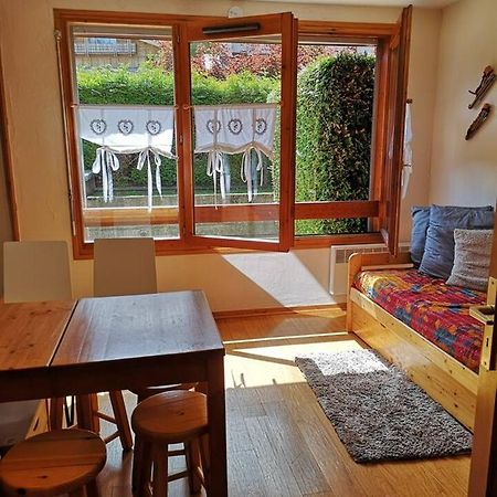 Bright Refurbished Apartment - Central 莱苏什 外观 照片