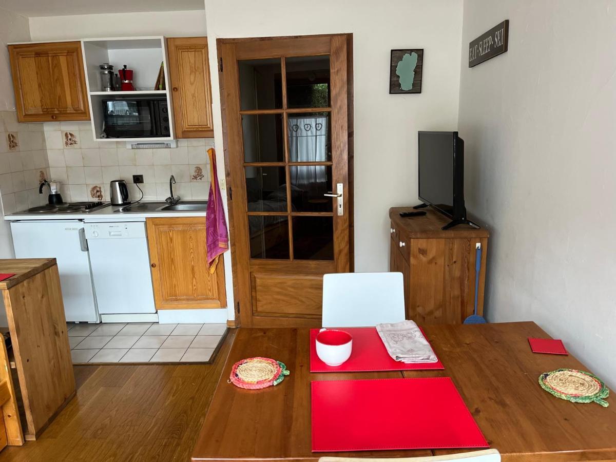 Bright Refurbished Apartment - Central 莱苏什 外观 照片